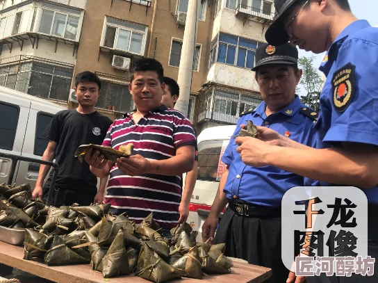 达叔街射摊贩阻路引发冲突街头艺人与小贩发生口角